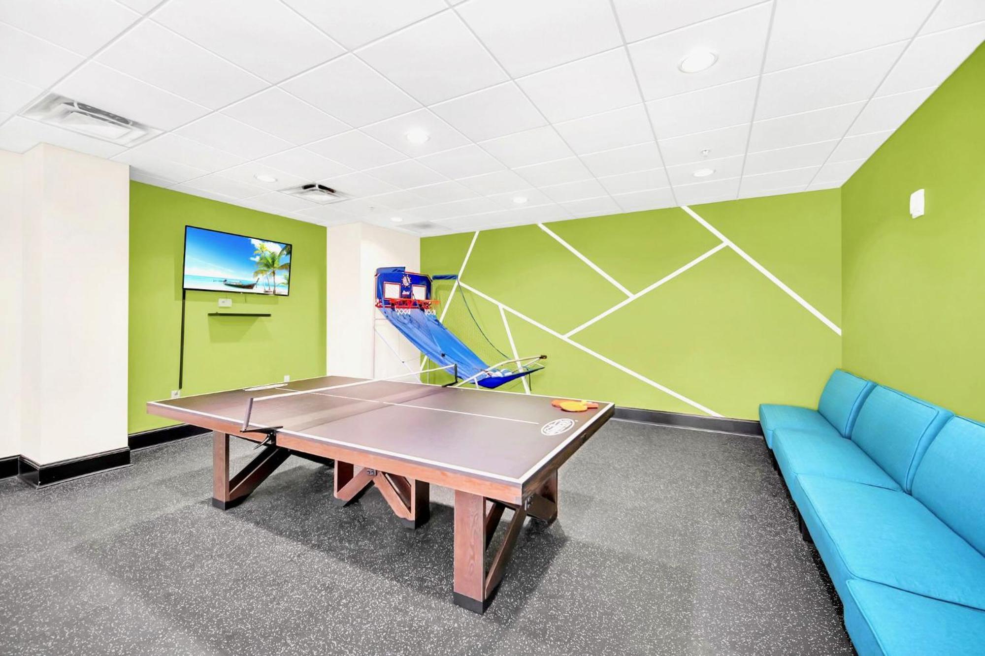 Stunning 2Br Condo With Hot Tub And Pool, Near Disney! Orlando Eksteriør billede