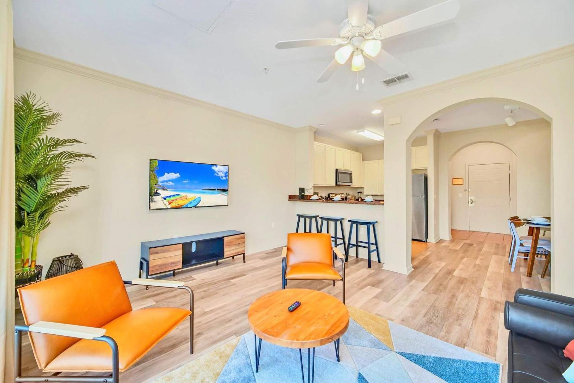 Stunning 2Br Condo With Hot Tub And Pool, Near Disney! Orlando Eksteriør billede