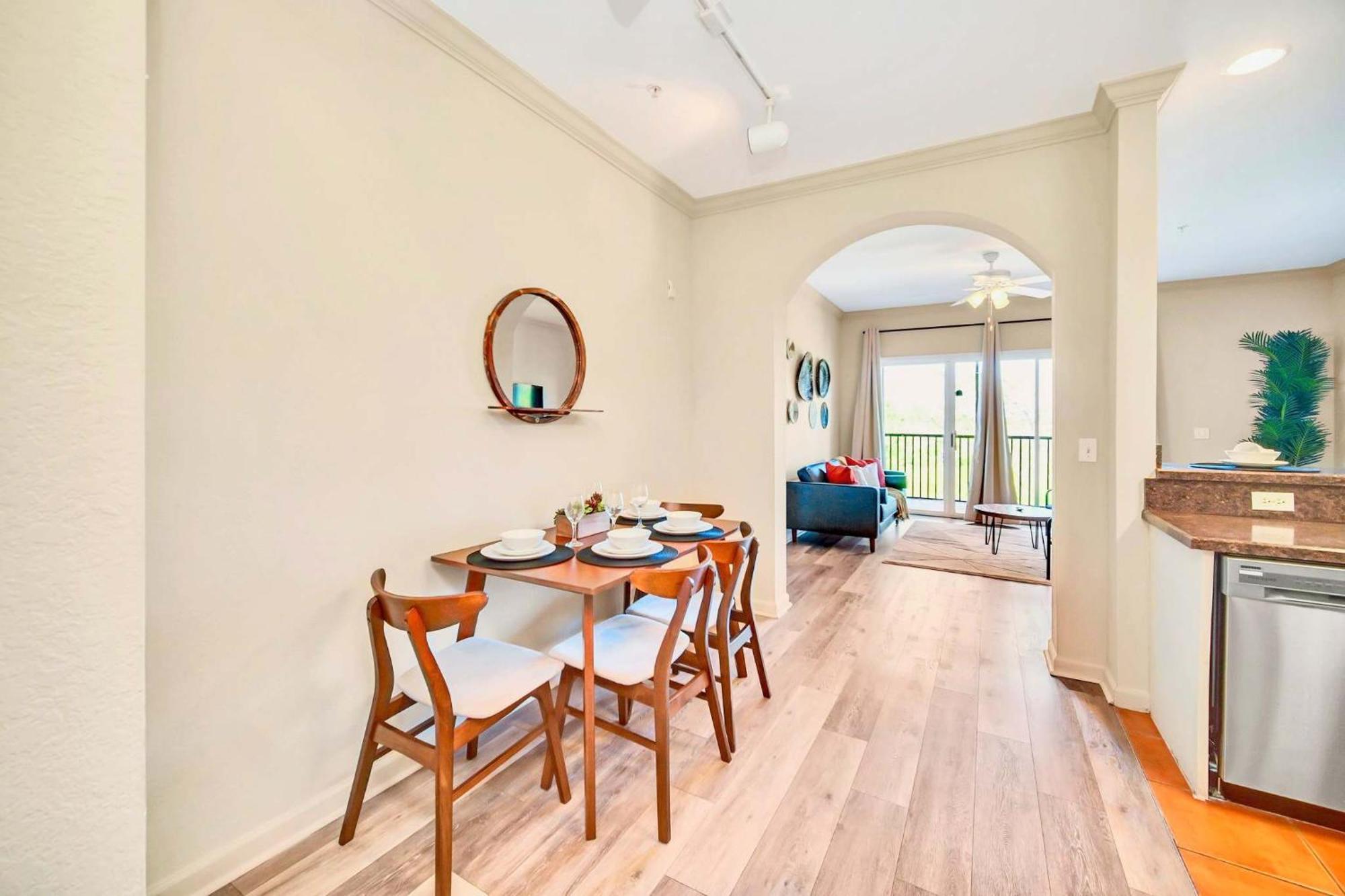 Stunning 2Br Condo With Hot Tub And Pool, Near Disney! Orlando Eksteriør billede