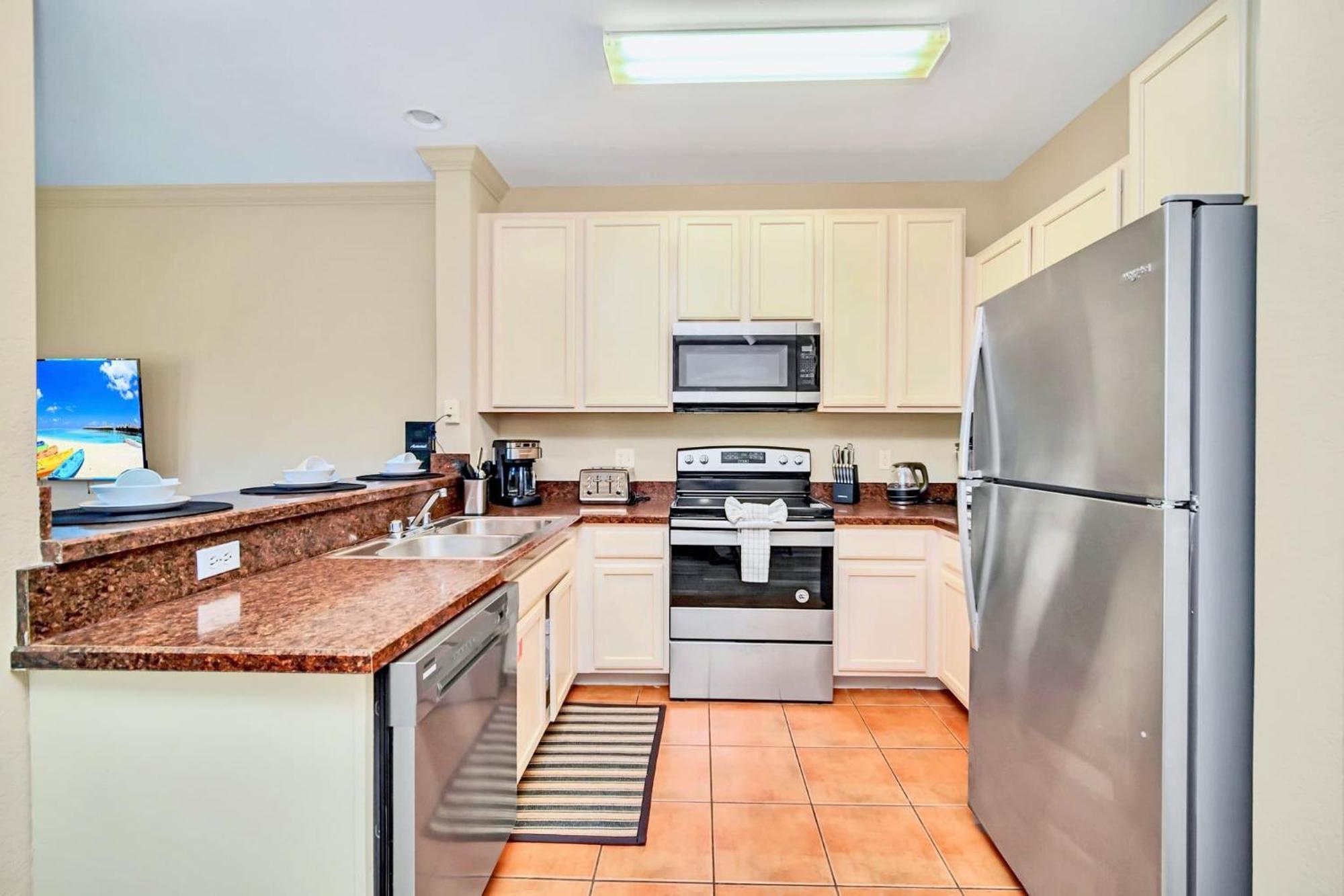 Stunning 2Br Condo With Hot Tub And Pool, Near Disney! Orlando Eksteriør billede
